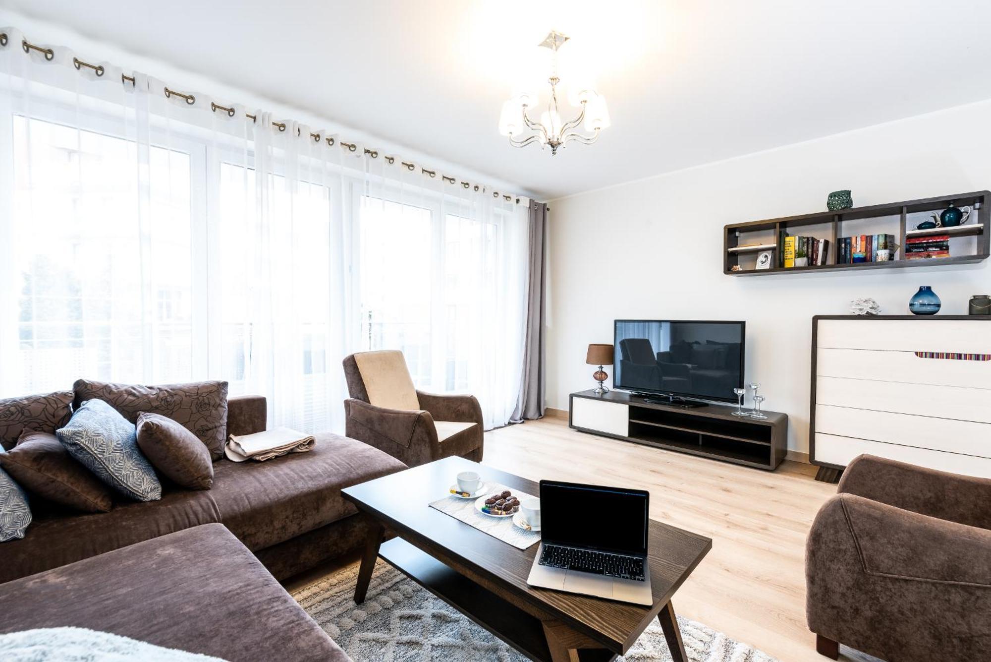 Przestrzenny 56m2 Z Tarasem - 2homerent Колобжег